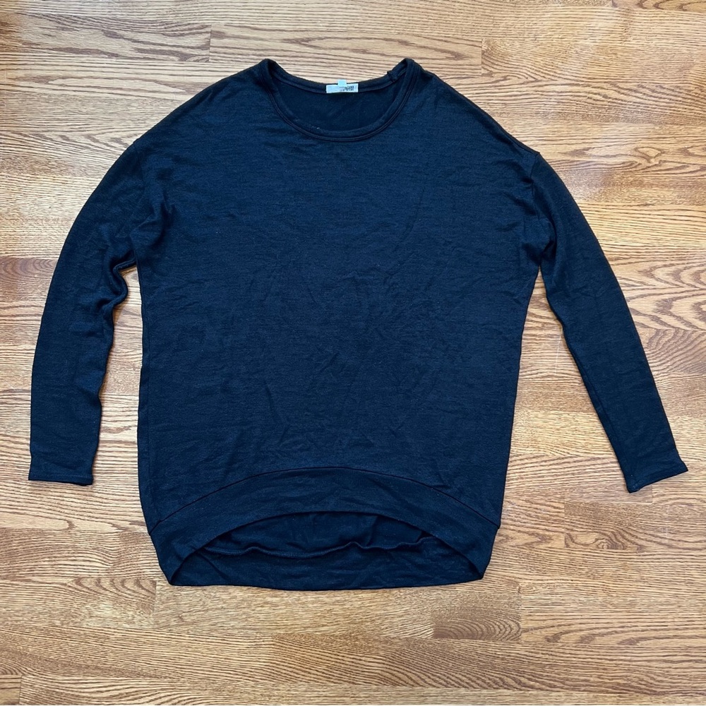 Aritzia Wilfred Free Black Longsleeve Shirt